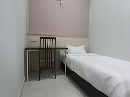 OYO 89803 Tt99 Cozy Stay