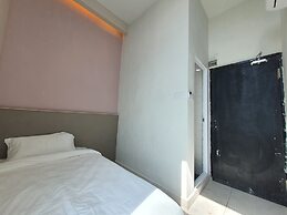 OYO 89803 Tt99 Cozy Stay