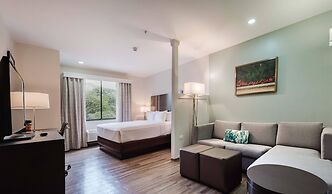 Comfort Inn & Suites Tobago