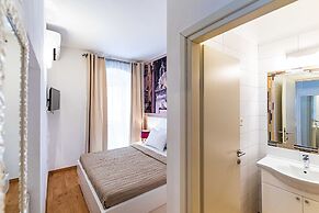 Riva City Rooms