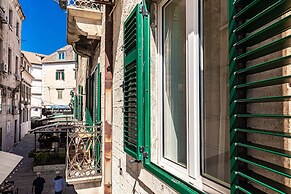 Riva City Rooms