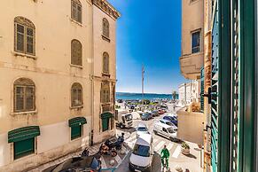 Riva City Rooms