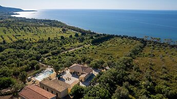 Villa Le Sorbe 12 in Caronia
