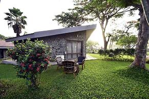 CAVES COUNTY RESORT