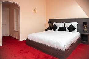 La Bourse Hotel