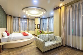 The SR Hotel
