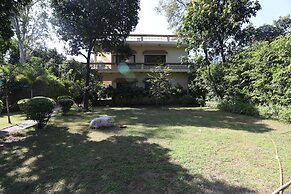 Corbett Comfort Lodge