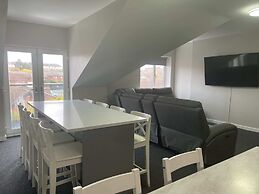 Mays Apartments