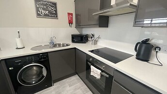 Mays Apartments
