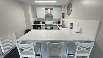 Mays Apartments