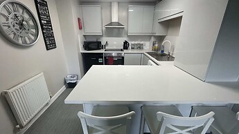 Mays Apartments