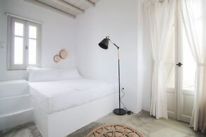 Enea Tinos by TinosHost