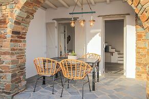 Enea Tinos by TinosHost