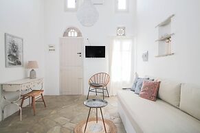 Enea Tinos by TinosHost