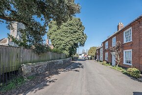 Baxter House, Wangford