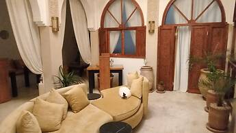 Le Khan Mogador