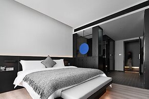 LIA Hotel