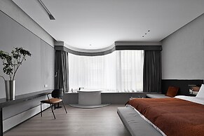 LIA Hotel