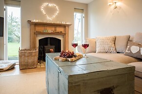 46 Ivy Cottage