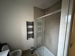 Vauxhall Victorian Building Sleeps 3