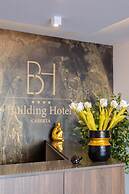 Building Hotel