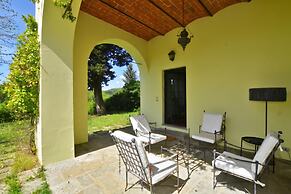 Certosa Hosue