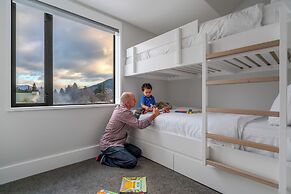 Central Queenstown Villa & Spa