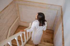 Marble Luxury Suites