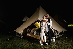 Oastbrook Glamping