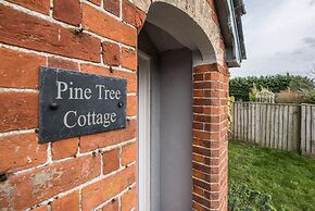 Pine Tree Cottage, Easton