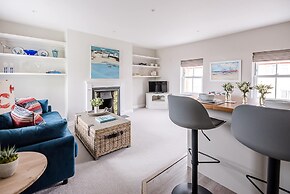 Pebble View, Aldeburgh
