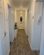 2-bed Apartment in Dumfries Close to Town Centre