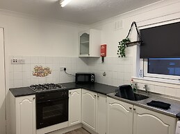 2-bed Apartment in Dumfries Close to Town Centre