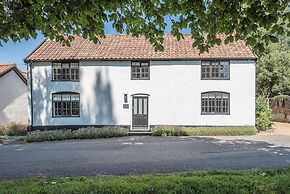 The Pond House, Westleton
