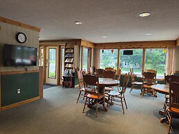 NEW AGE MOTEL INN
