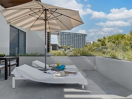 Mövenpick Resort Al Marjan Island