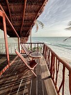 Punta Blanca | Beachfront Boutique Hotel