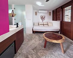 Punta Blanca | Beachfront Boutique Hotel