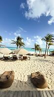 Punta Blanca | Beachfront Boutique Hotel