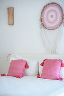 Punta Blanca | Beachfront Boutique Hotel