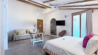 Punta Blanca | Beachfront Boutique Hotel