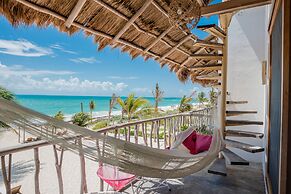 Punta Blanca | Beachfront Boutique Hotel