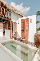 Punta Blanca | Beachfront Boutique Hotel