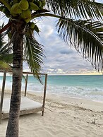 Punta Blanca | Beachfront Boutique Hotel