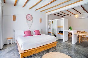 Punta Blanca | Beachfront Boutique Hotel