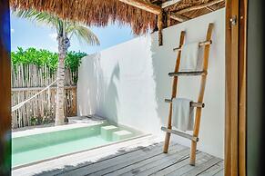 Punta Blanca | Beachfront Boutique Hotel
