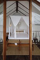 Punta Blanca | Beachfront Boutique Hotel