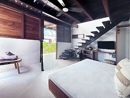 Punta Blanca | Beachfront Boutique Hotel
