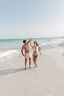 Punta Blanca | Beachfront Boutique Hotel