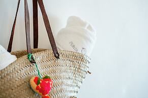 Punta Blanca | Beachfront Boutique Hotel